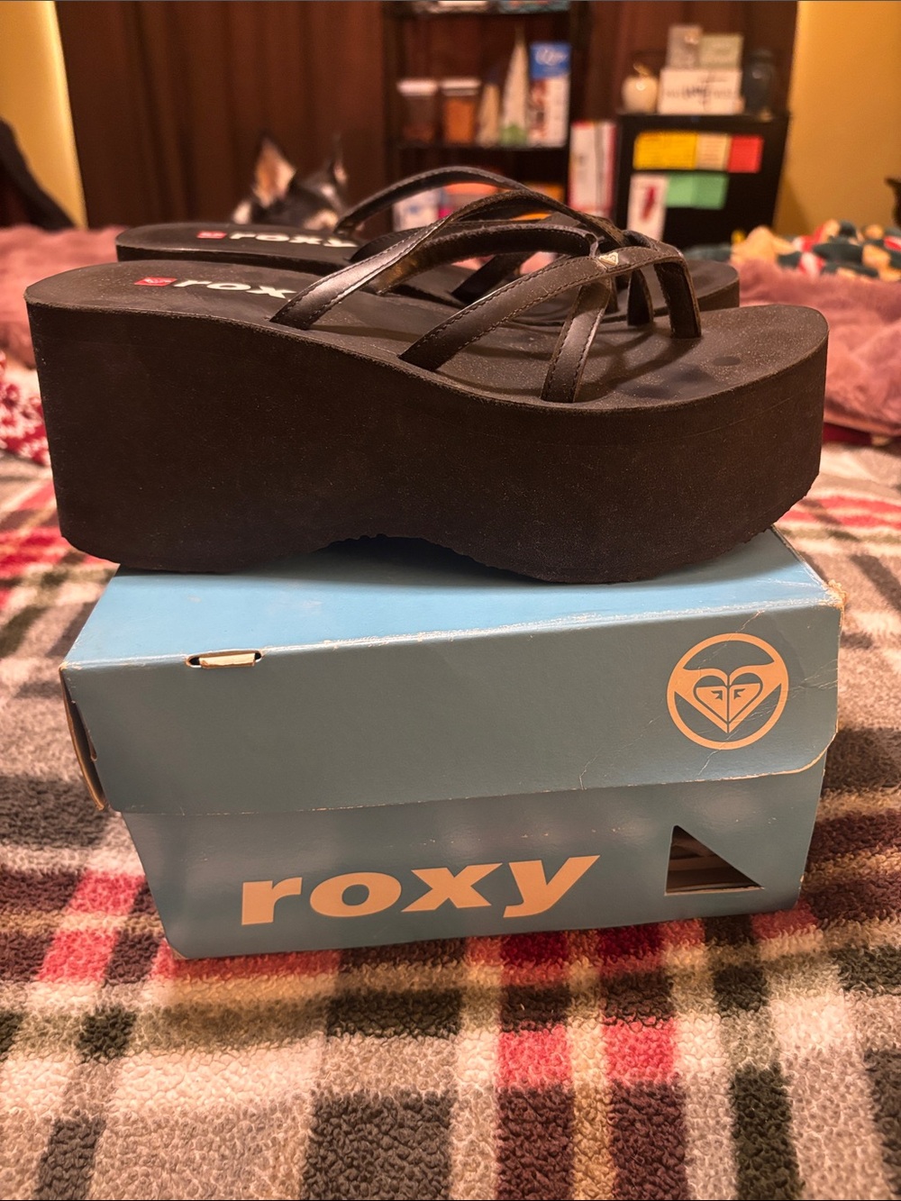 Roxy Black Multi-Strap Flip Flop Sandals